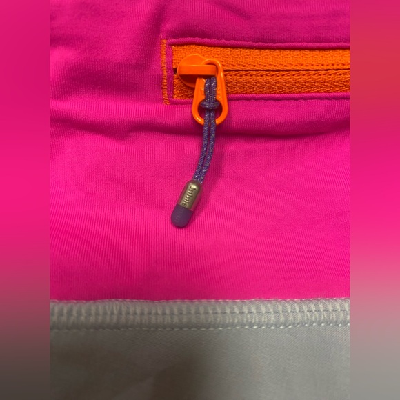 Lululemon Speed Up Low-Rise Lined Shorts - Picture 4 of 5